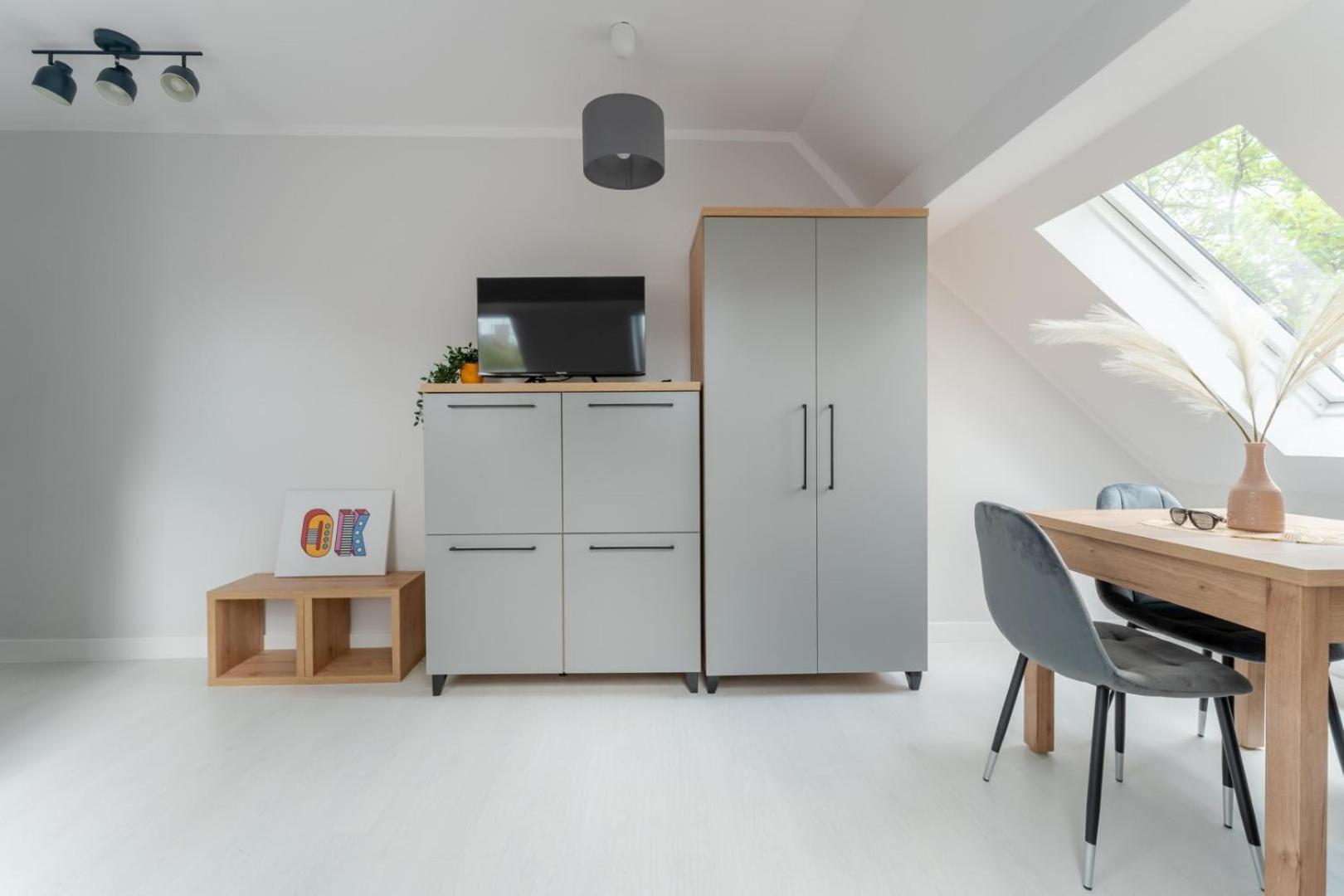 Apartamenty Ok'S - Blisko Centrum W Pelni Wyposazone - By Spaceapart เยเลเนียกูรา ภายนอก รูปภาพ